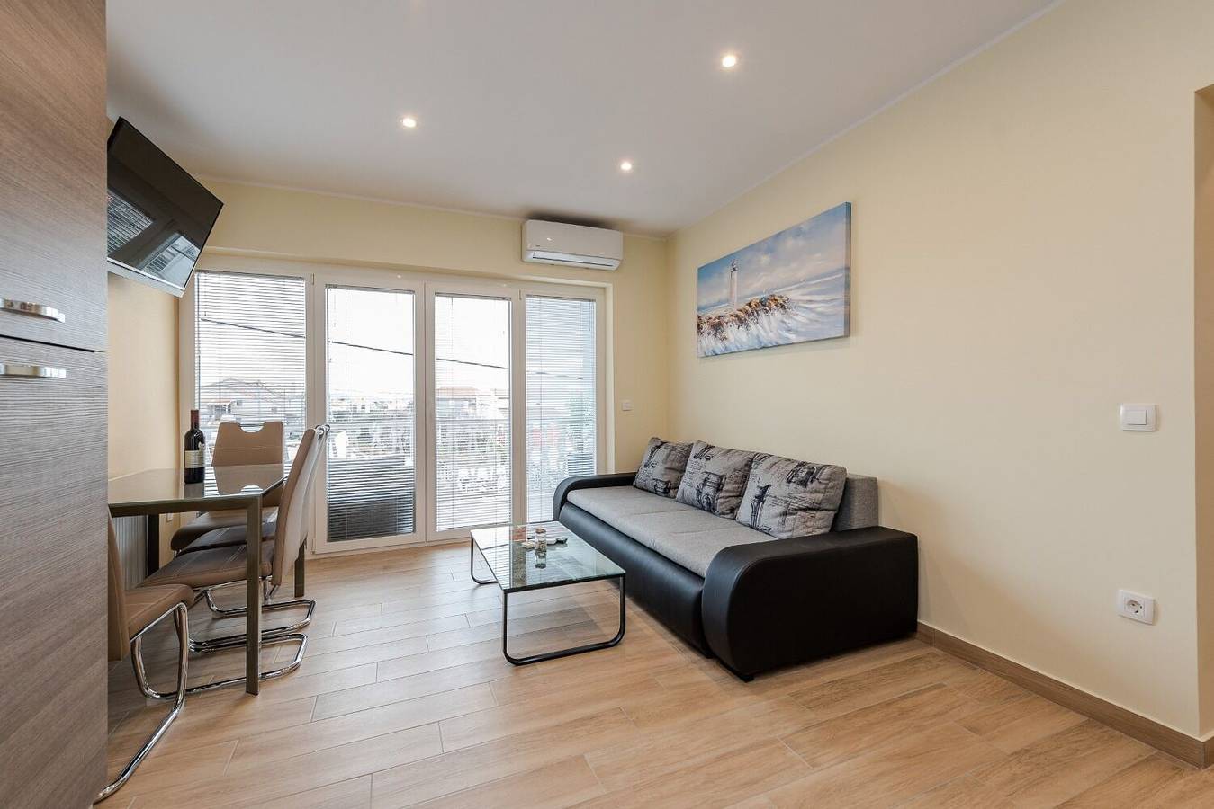 Hel lägenhet, Apartments Tomo in Sukošan, Zadar