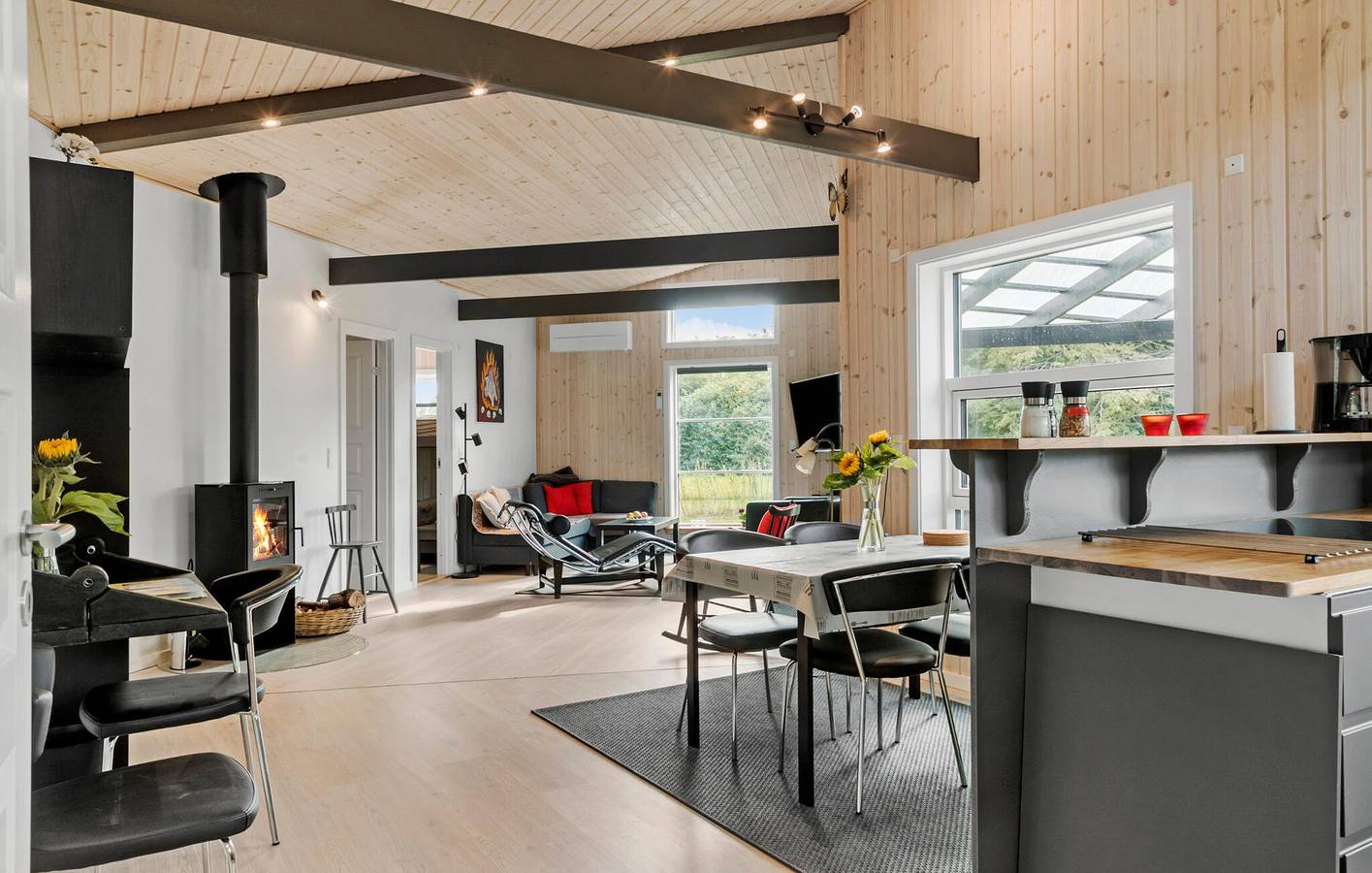 Feriehus for 6 personer med jacuzzi in Bogø