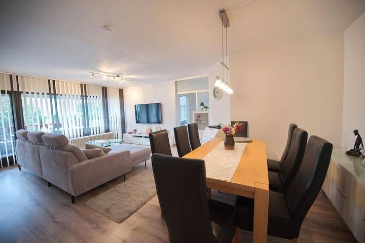 Ferienwohnung für 3 Personen, mit Balkon und Ausblick in Bad Godesberg - 3