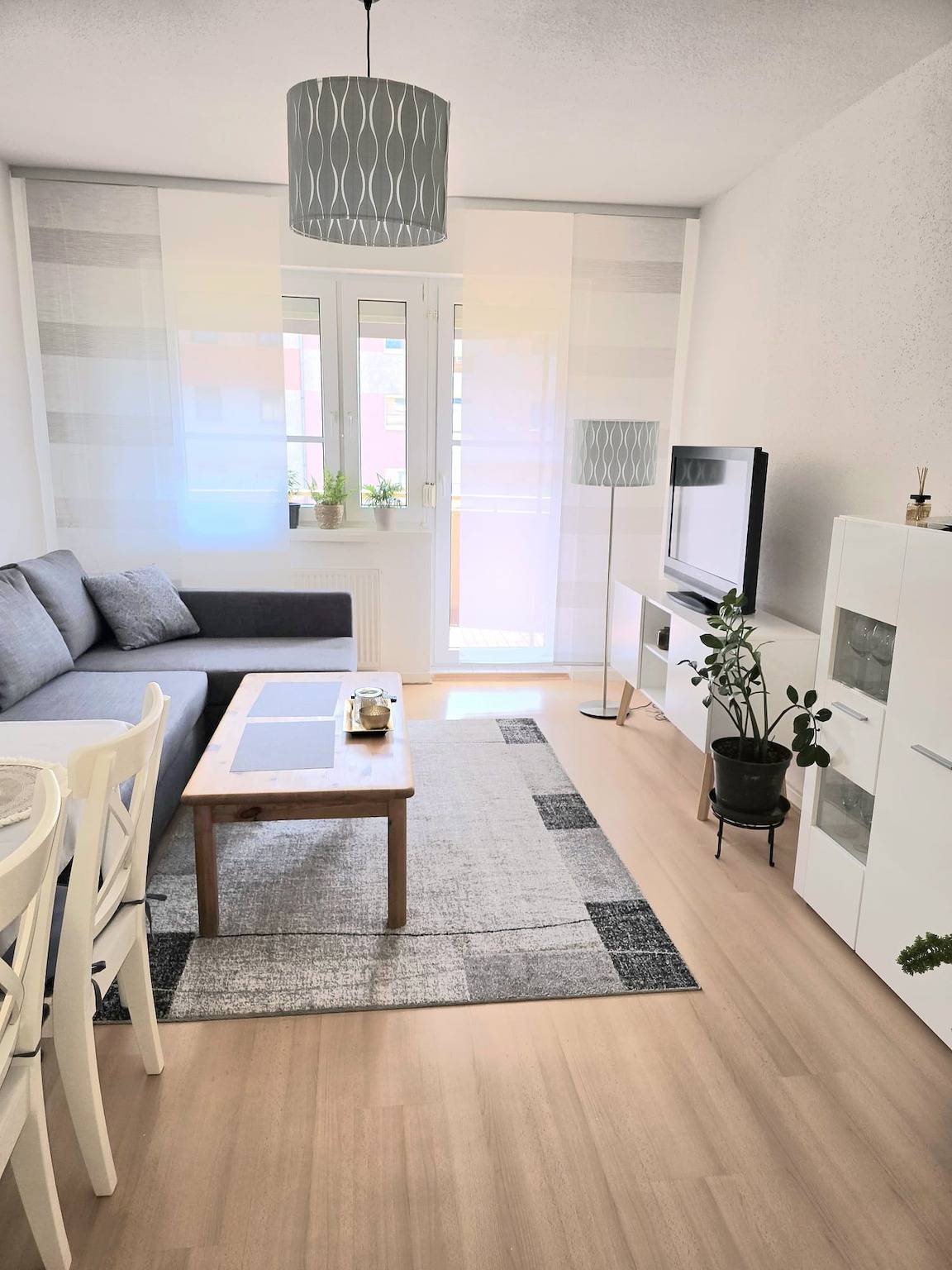 Apartamento entero, Apartamento 'Schönes In Walschleben' con balcón y Wi-Fi in Walschleben, Corazón de Turingia