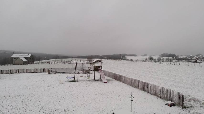 Location de vacances pour 9 personnes, avec jacuzzi et jardin à Saint-Hubert - 4