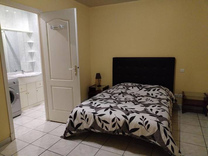 Gîte pour 3 personnes à Saint-Didier-sur-Chalaronne - 2