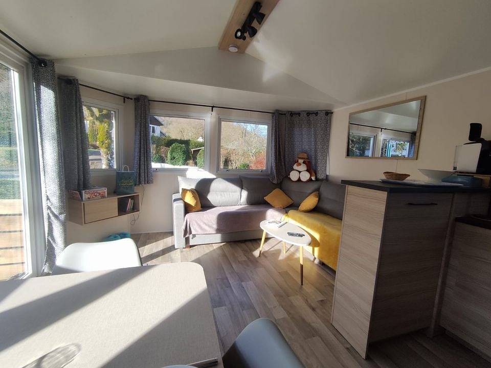 Camping Le Chanet - Mobilhome 4 personas - Mobil home de prestigio Emotion 2 habitaciones in Ornans, Jura Francais