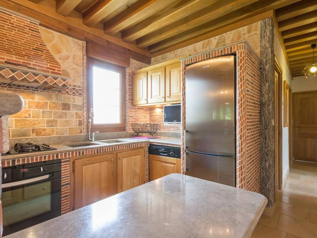 Encantadora casa con chimenea, Wifi y aparcamiento en Époisses in Époisses, Región de Montbard