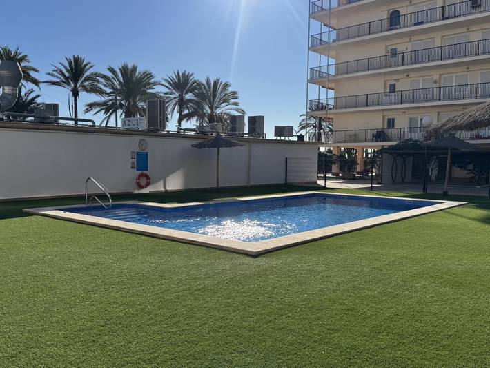 Ferienwohnung für 6 Personen, mit Meerblick und Balkon/Terrasse sowie Pool in Alicante - 2