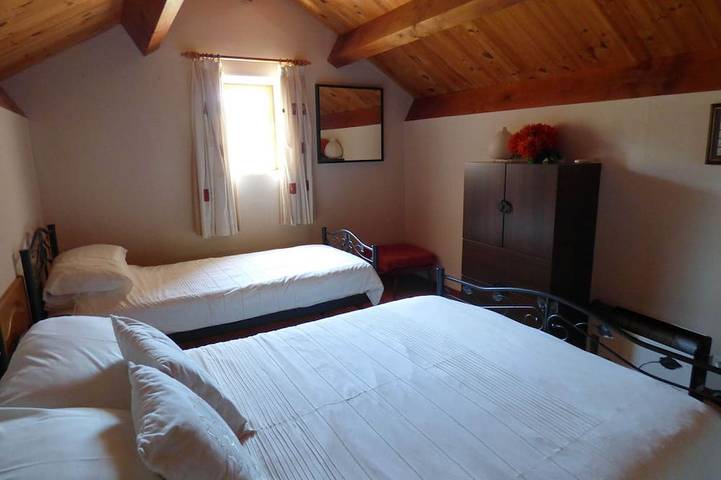 Gîte pour 7 personnes, avec jardin dans l' Aveyron - 2