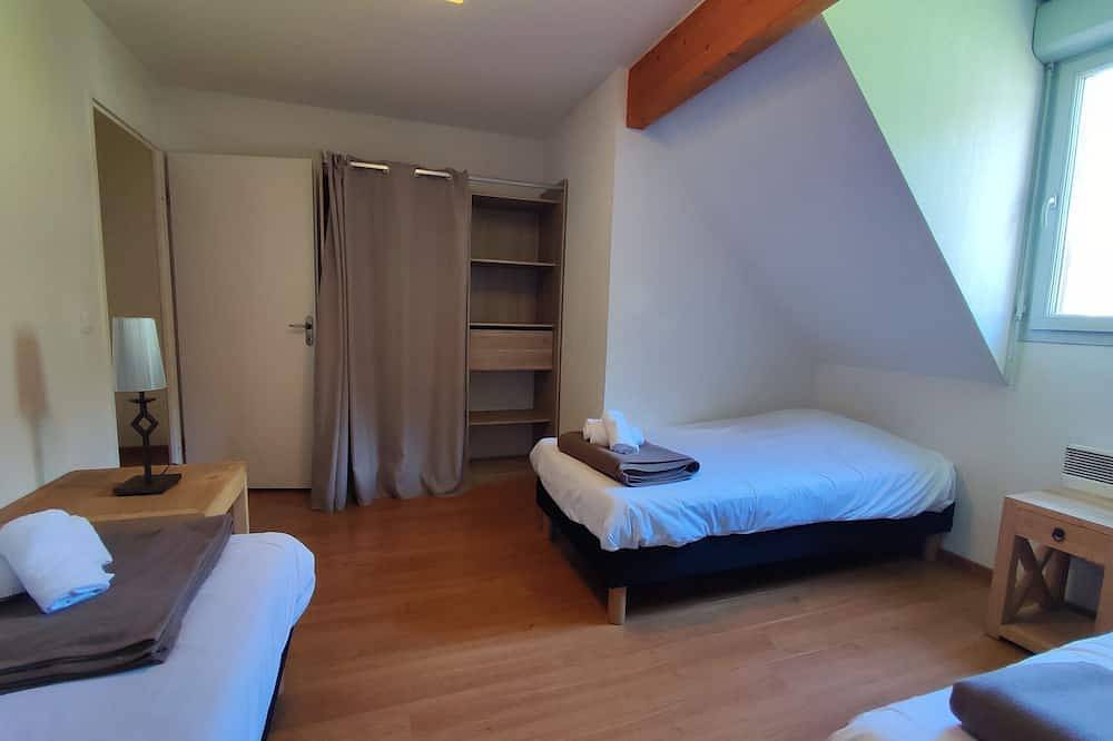 Entire apartment, Résidence Val de Roland - Apartment  duplex 8 people in Luz-Saint-Sauveur, Pyrenees National Park