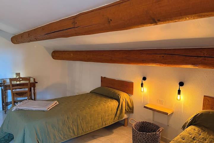 Le Tournesol - Laforest Estate Vacation Rental in Fontvieille, Arles region