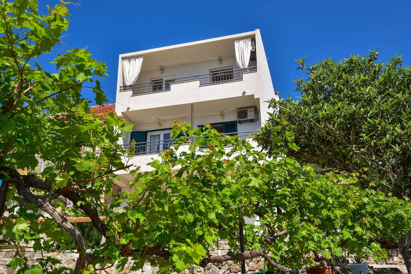 Ganzes Studio, Apartments Nina & Mili in Igrane, Makarska Riviera