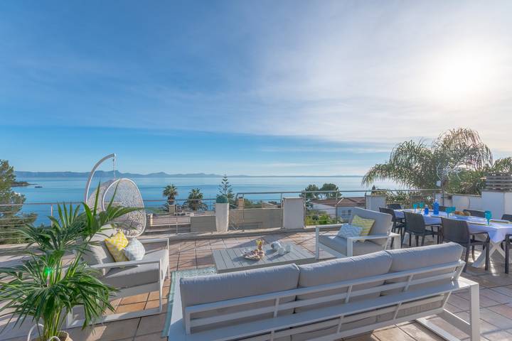 Villa für 8 Personen, mit Garten und Balkon - 1