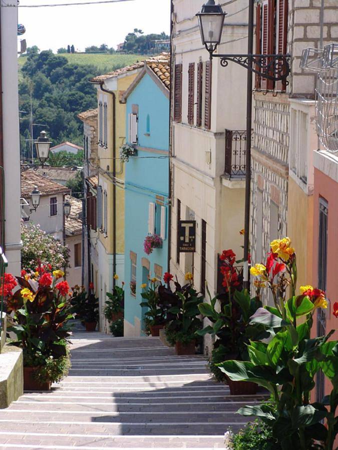 Appartamento intero, Trilo Torre in centro storico a Numana in Numana, Riviera del Conero