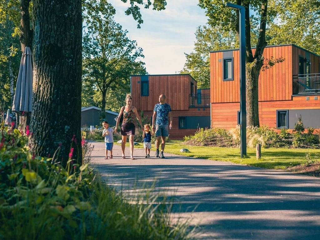 Pavillon l'étage 4+4 in Kaatsheuvel, Brabant-Septentrional