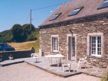 Gîte pour 5 personnes, avec jardin dans la Manche