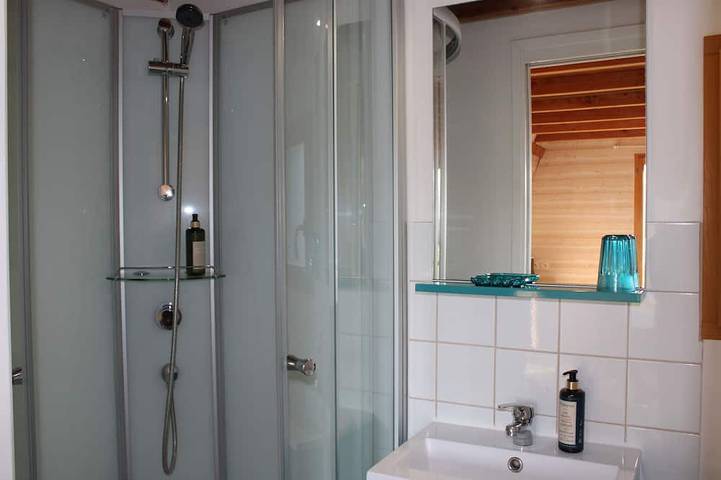 2**Lodge Bois Confort 5 minutes from the beach and 10 minutes from Pointe du Hoc in Saint-Benoît-de-l'Aure, Bayeux und Umgebung