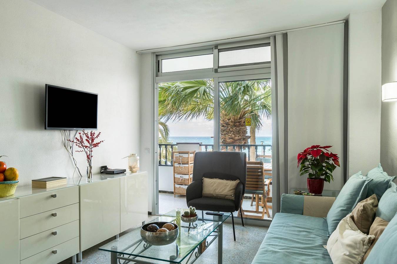 Apartamento entero, Apartamento "Soraya" en la playa con vistas al mar, Wi-Fi, piscina y jardín in Playa del Águila, San Bartolomé de Tirajana