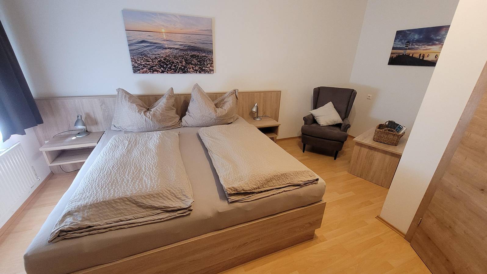 Vierbettzimmer mit Dusche, Wc in Apetlon, Neusiedlersee-Hügelland