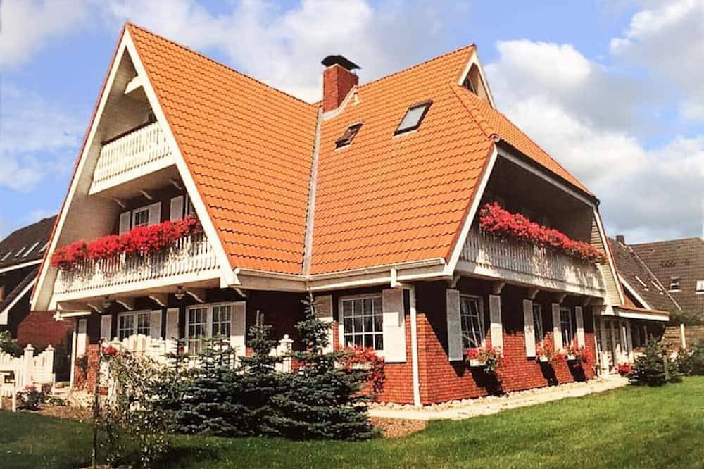 Ganze Wohnung, House aquamarine amber - holiday apartment near the beach for up to 2 people. in Büsum, Dithmarschen