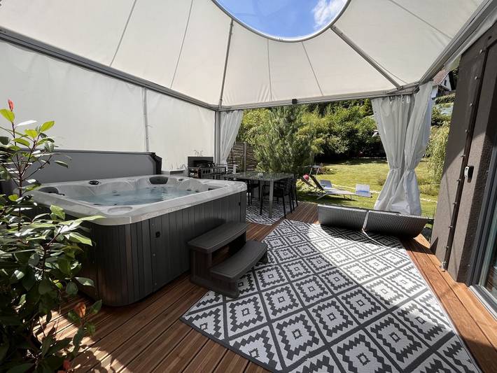 Gîte pour 4 personnes, avec jardin ainsi que terrasse et jacuzzi dans Sarreguemines - 3