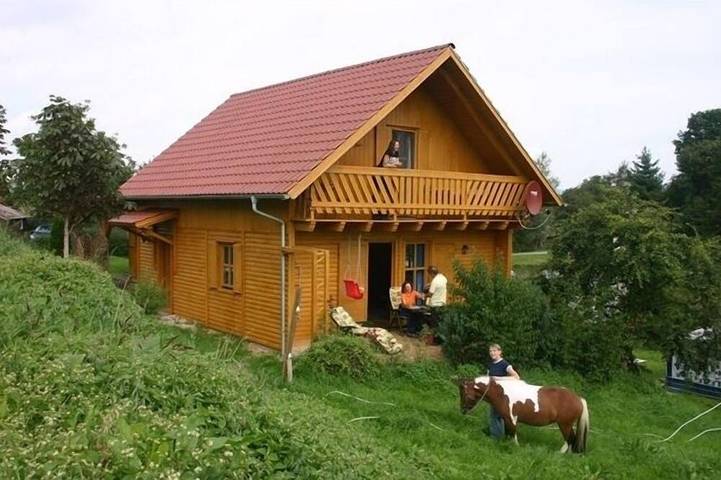 Ferienwohnung für 8 Personen, mit Balkon und Sauna sowie Garten - 1