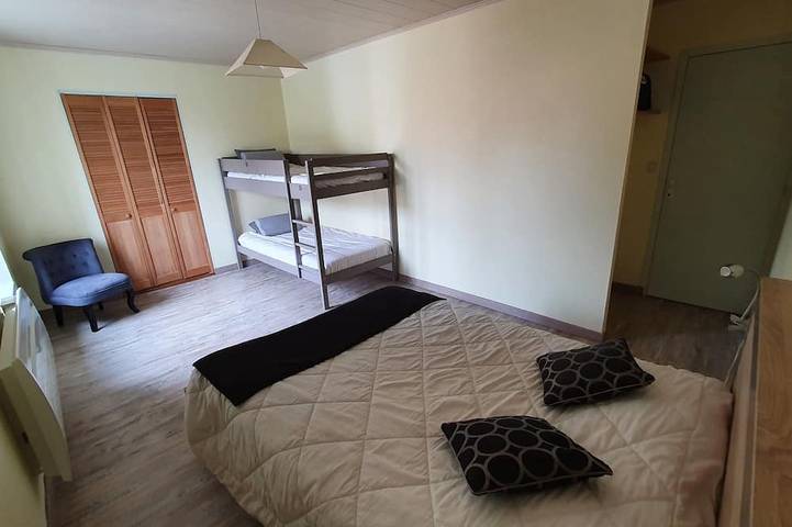 Location de vacances pour 8 personnes à Saint-Malô-du-Bois - 2