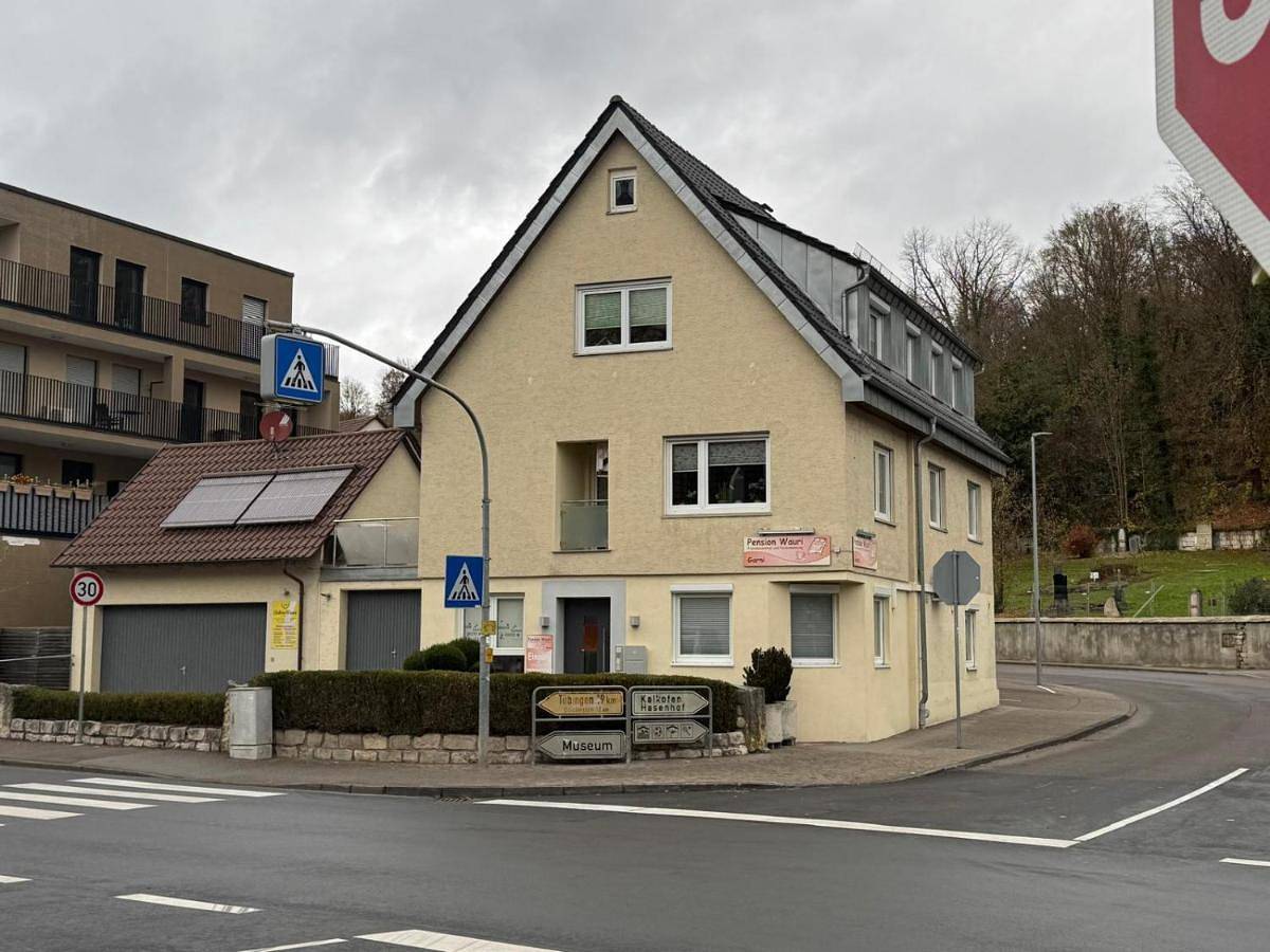 Ganze Wohnung, Ferienwohnung "Schwäbische Alb" , Pension Wauri in Waldenbuch, Landkreis Böblingen