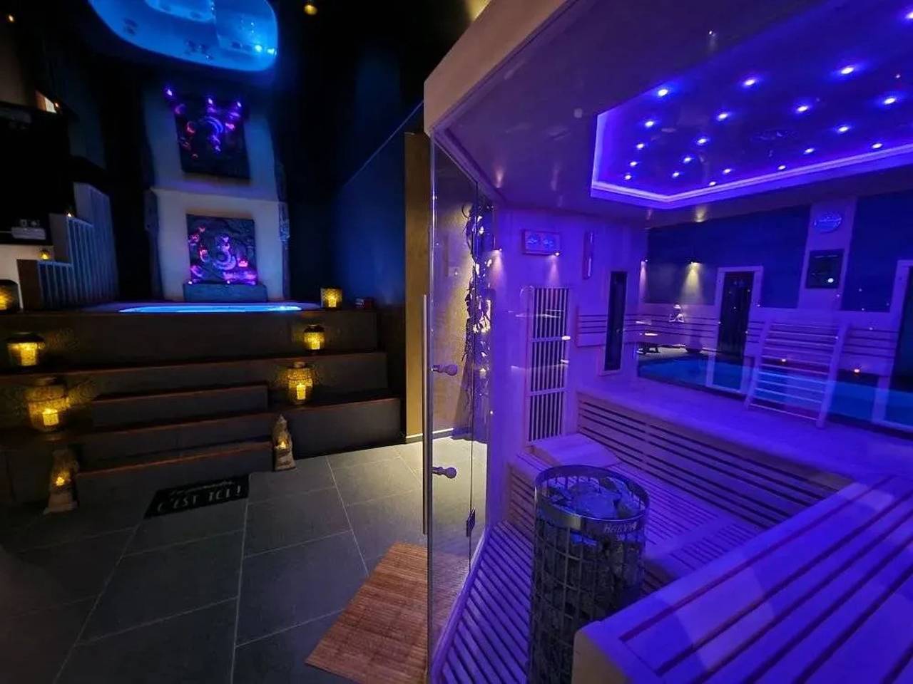Villa with Private Pool in Hamois 350 m² in Hamois, Namur (region)
