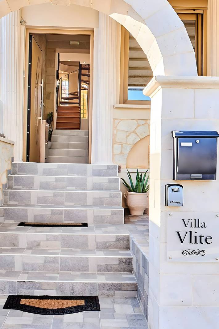 Ferienhaus für 8 Personen, mit Balkon und Whirlpool in Chania - 3