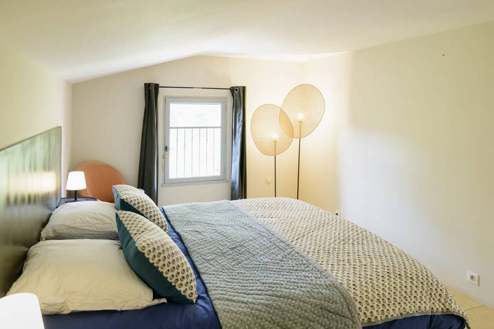 Location de vacances pour 14 personnes, avec jardin et piscine, adapté aux familles à Cadenet - 4