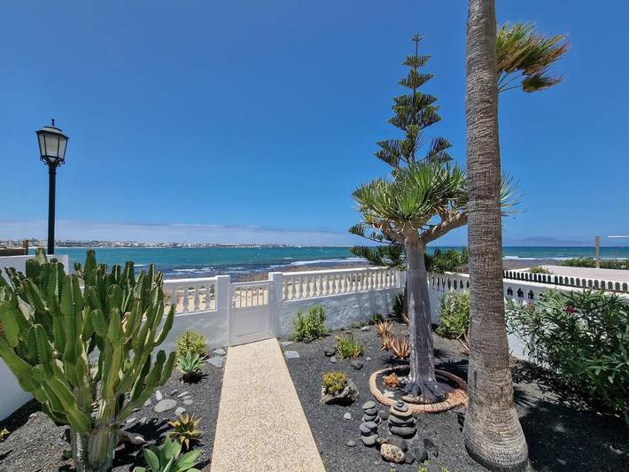 Villa voor 4 personen, met uitzicht en tuin in Corralejo