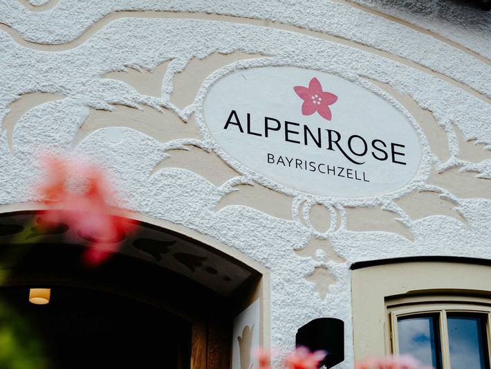 Hotel für 2 Personen, mit Garten und Sauna sowie Ausblick, kinderfreundlich in Bayrischzell - 4