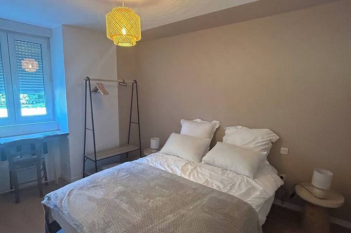 Gîte pour 4 personnes, avec piscine, animaux acceptés à Beauregard-Baret - 2