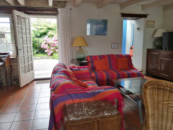 Gîte pour 5 personnes, avec jardin à Réville - 2