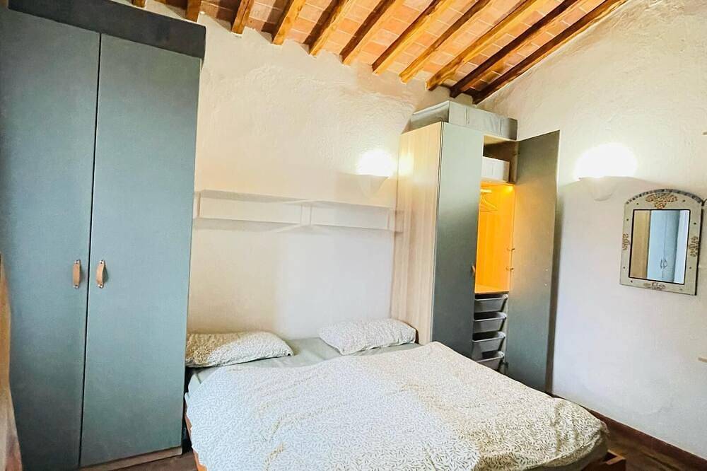 Pod. San Giuseppe, la terrazza, für 2-6 P. Ganzes Haus mit 3 Fewos für 12 P in Sassetta, Etruskische Küste