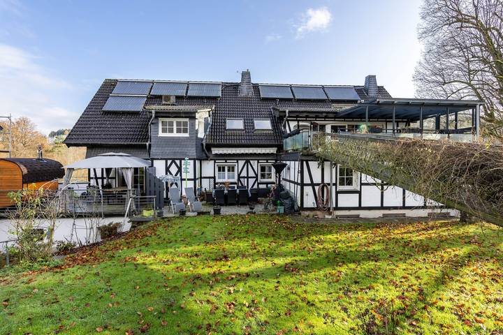 Ferienwohnung für 4 Personen, mit Garten und Sauna in Bergisches Land