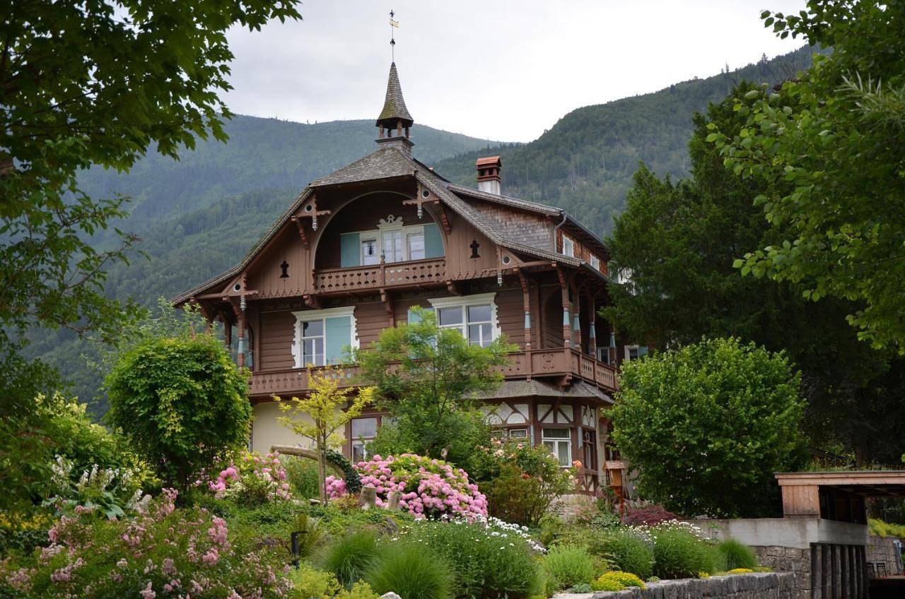 Ganze Wohnung, Wohnen am See Villa Schrötter direkt am Traunsee in Ebensee, Bezirk Gmunden
