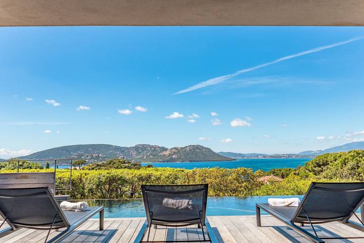 Villa pour 10 personnes, avec jardin dans Cala Rossa - 2