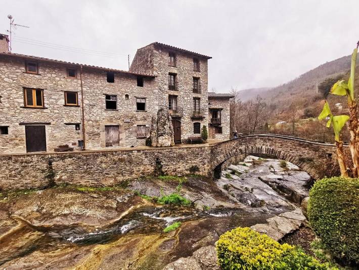 Gîte pour 7 personnes, avec vue et jardin, adapté aux familles à Camprodon - 3