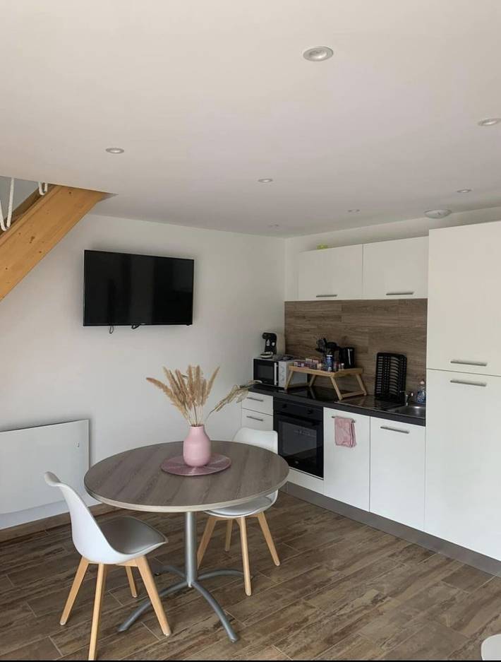 Gîte pour 2 personnes, avec jacuzzi et jardin à Ponthoile - 3