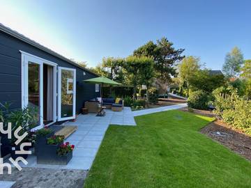 Chalet für 2 Personen, mit Garten und Terrasse in Zeeland