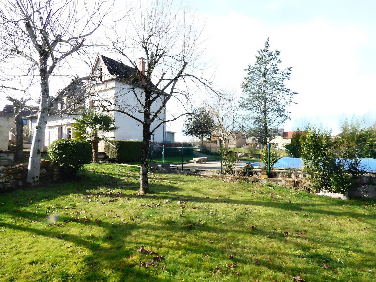 Ferienhaus „Gîte De La Guillone“ mit privatem Pool, Terrasse und Garten in Savignac, Aveyron