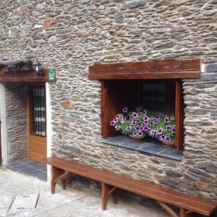 Maison de campagne pour 2 personnes, avec terrasse et vue à Alins - 4