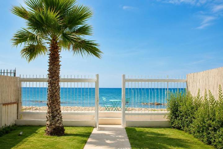 Casa vacanza per 5 persone, con Idromassaggio e Terrazza nonché Giardino e Panorama a Pollina