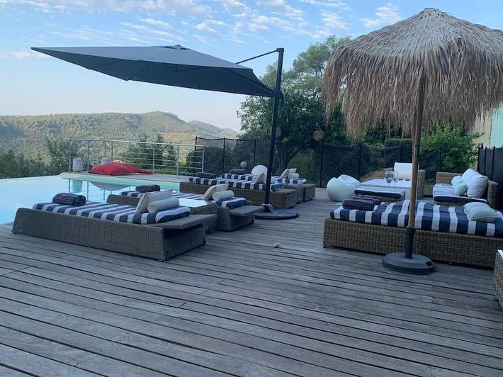 Villa pour 10 personnes, avec vue et piscine ainsi que terrasse et jardin, animaux acceptés à Tourrettes-sur-Loup - 4