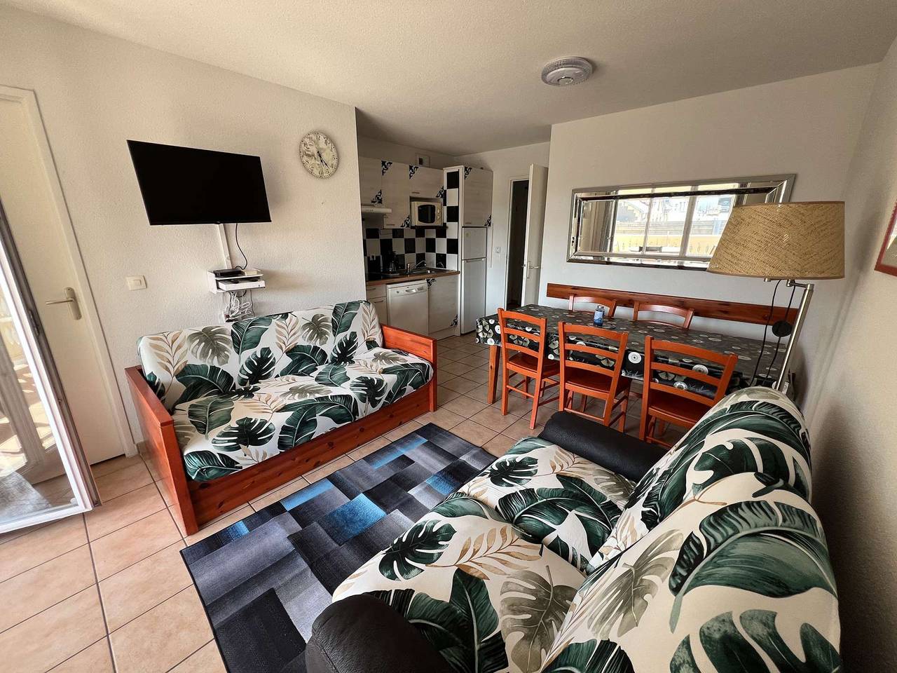 Appartement de vacances entier, Appartement 5 personnes dans Résidence *** avec Piscine in Soulac-sur-Mer, Parc naturel régional du Médoc