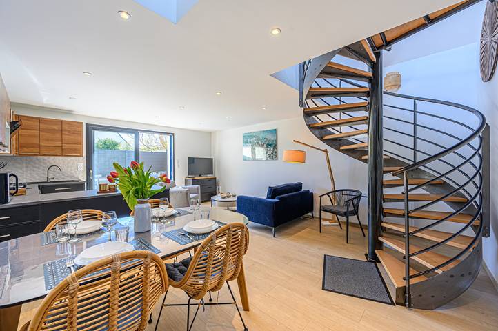 Location de vacances pour 6 personnes, avec terrasse dans Plage du Fogeo