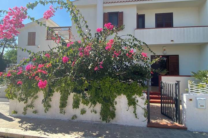 Villa pour 8 personnes, avec jardin et balcon à San Vito Lo Capo