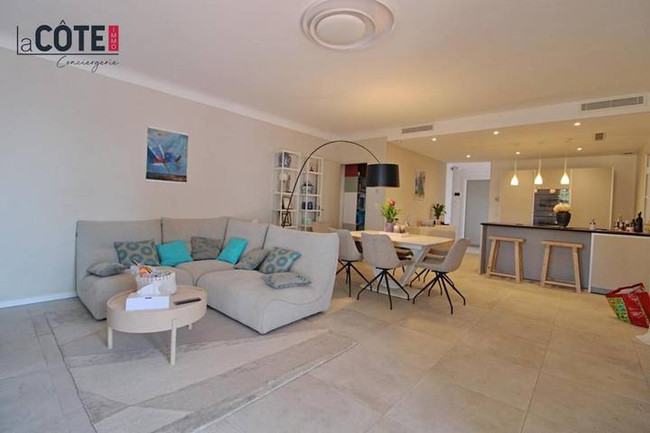 Location de vacances pour 6 personnes, avec jardin ainsi que jacuzzi et piscine à Ensuès-la-Redonne - 4