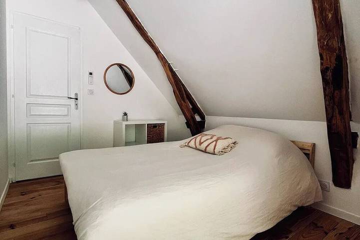 Location de vacances pour 8 personnes, avec terrasse ainsi que jacuzzi et jardin dans Les Coteaux Périgourdins - 4