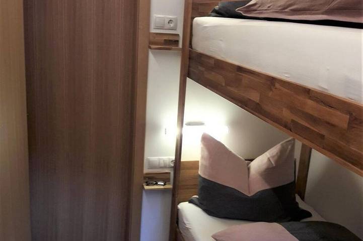 Hütte für 4 Personen, mit Garten in Brand - 3