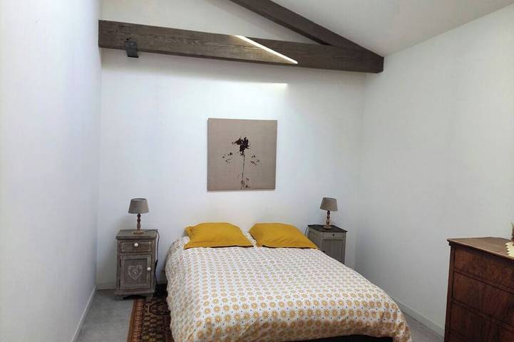 Location de vacances pour 4 personnes, avec jardin et terrasse à Cabannes - 4